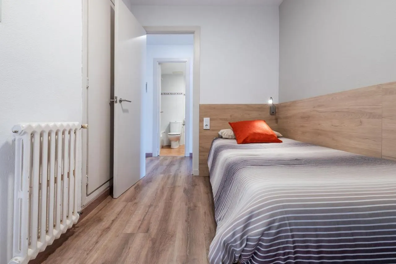 Apartamentos Astoria Tarragona 0*,  Spanien